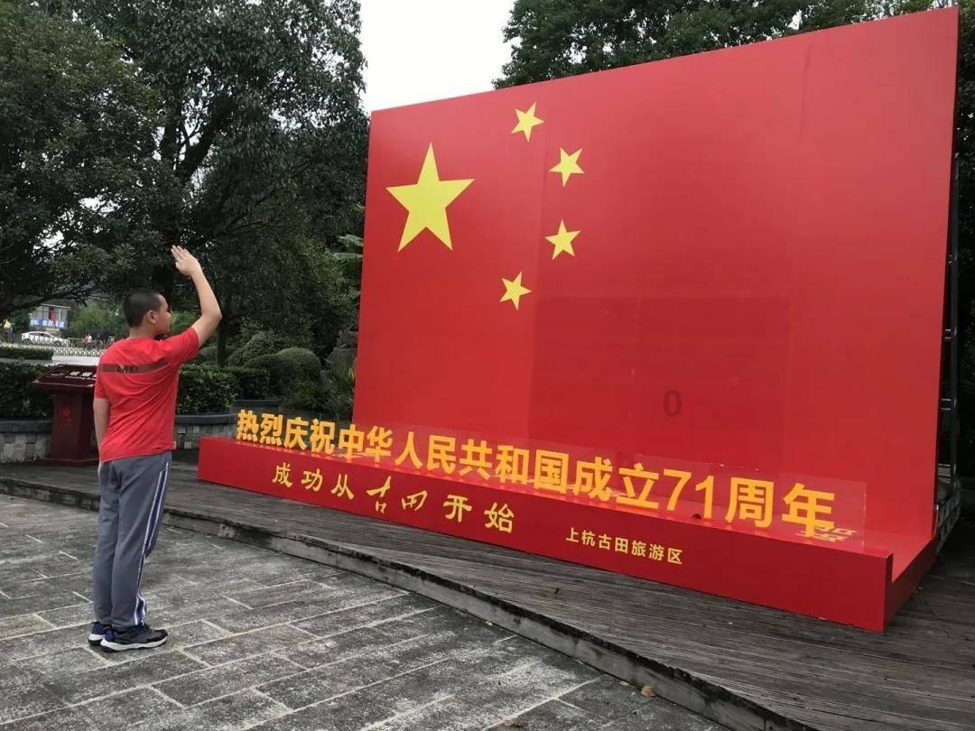 看到赵丽颖的郝秀萍，我才发现内娱留给谭松韵的时间不多了