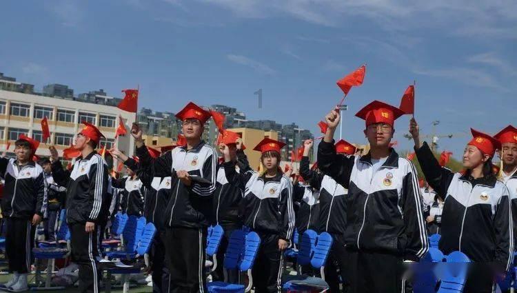 哈尔滨旅游火爆,南方小土豆教你从冰雪小白成为冰雪老司机|东风日产冰雪试驾